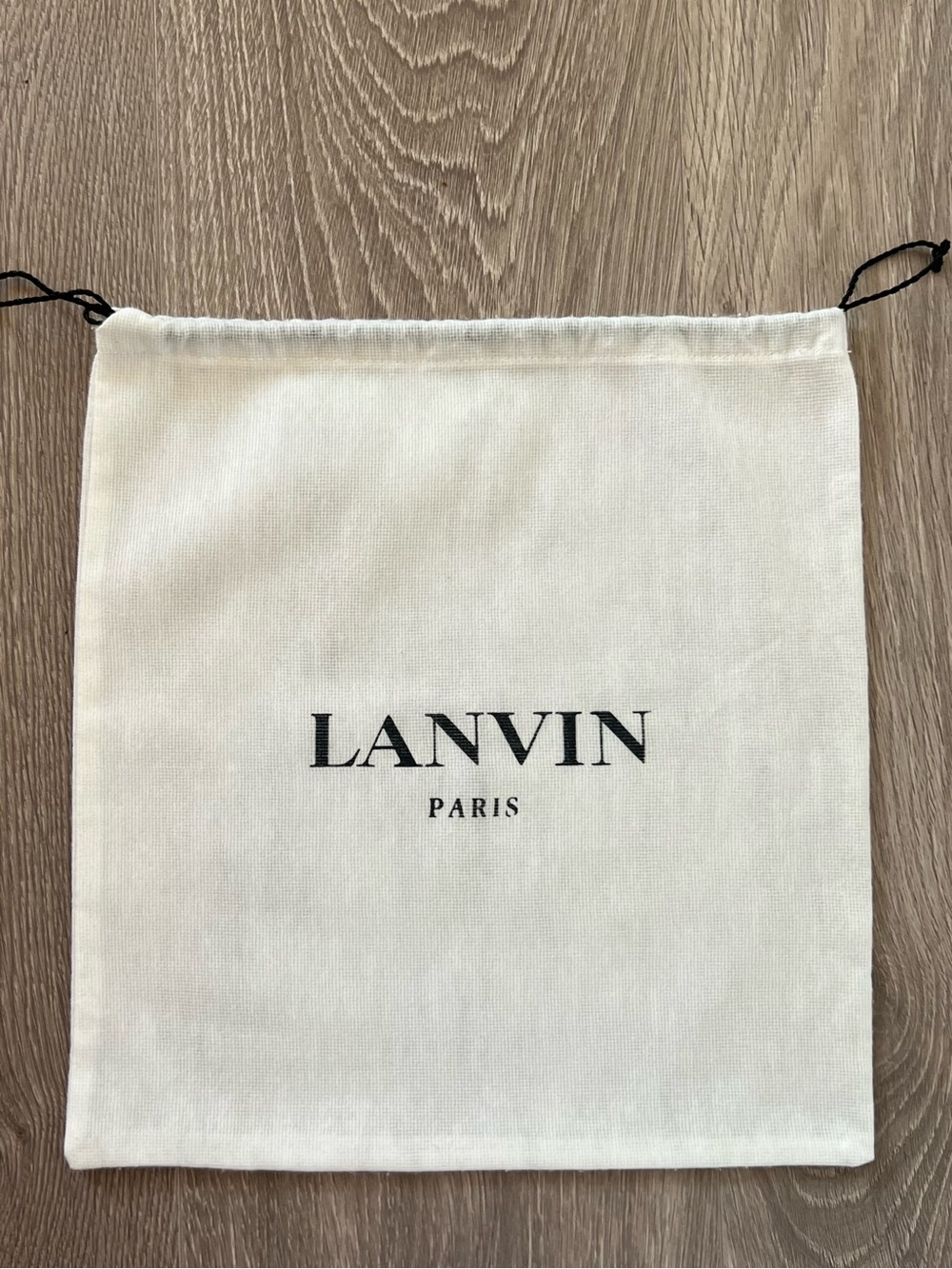 Lanvin dust bags (C521)